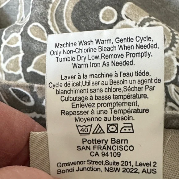 Pottery Barn Jacquelyn Medallion King Duvet Cover - Picture 3 of 4